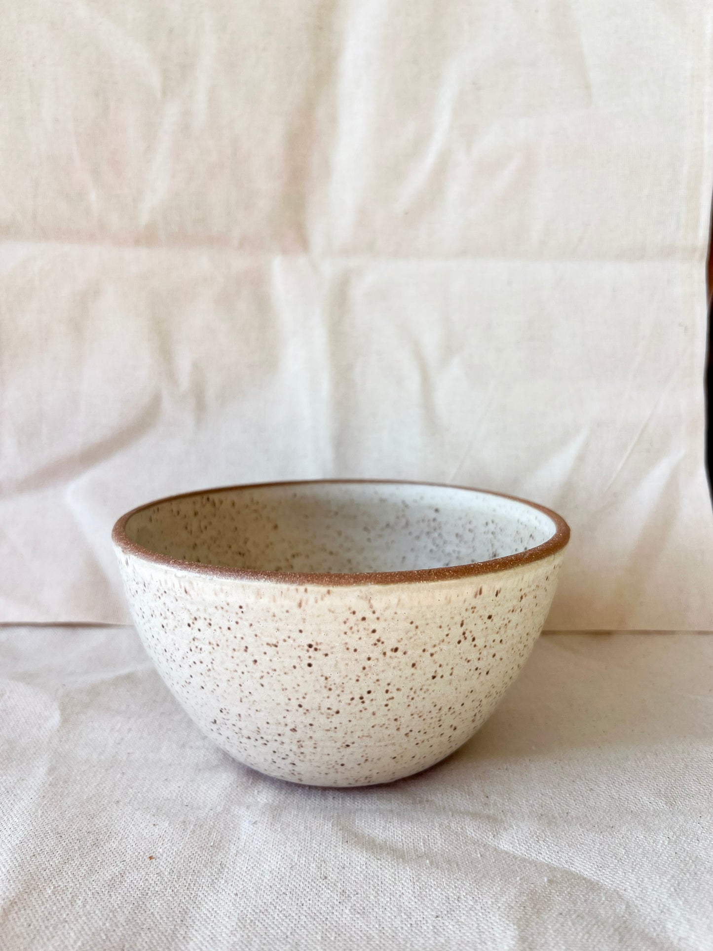 Speckled White Matte Bowls