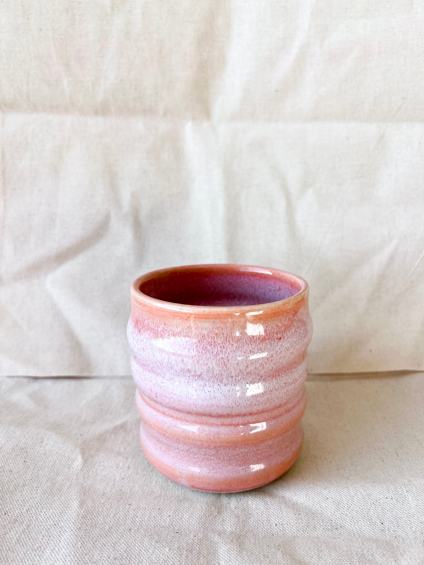 Blush Wavy Cup