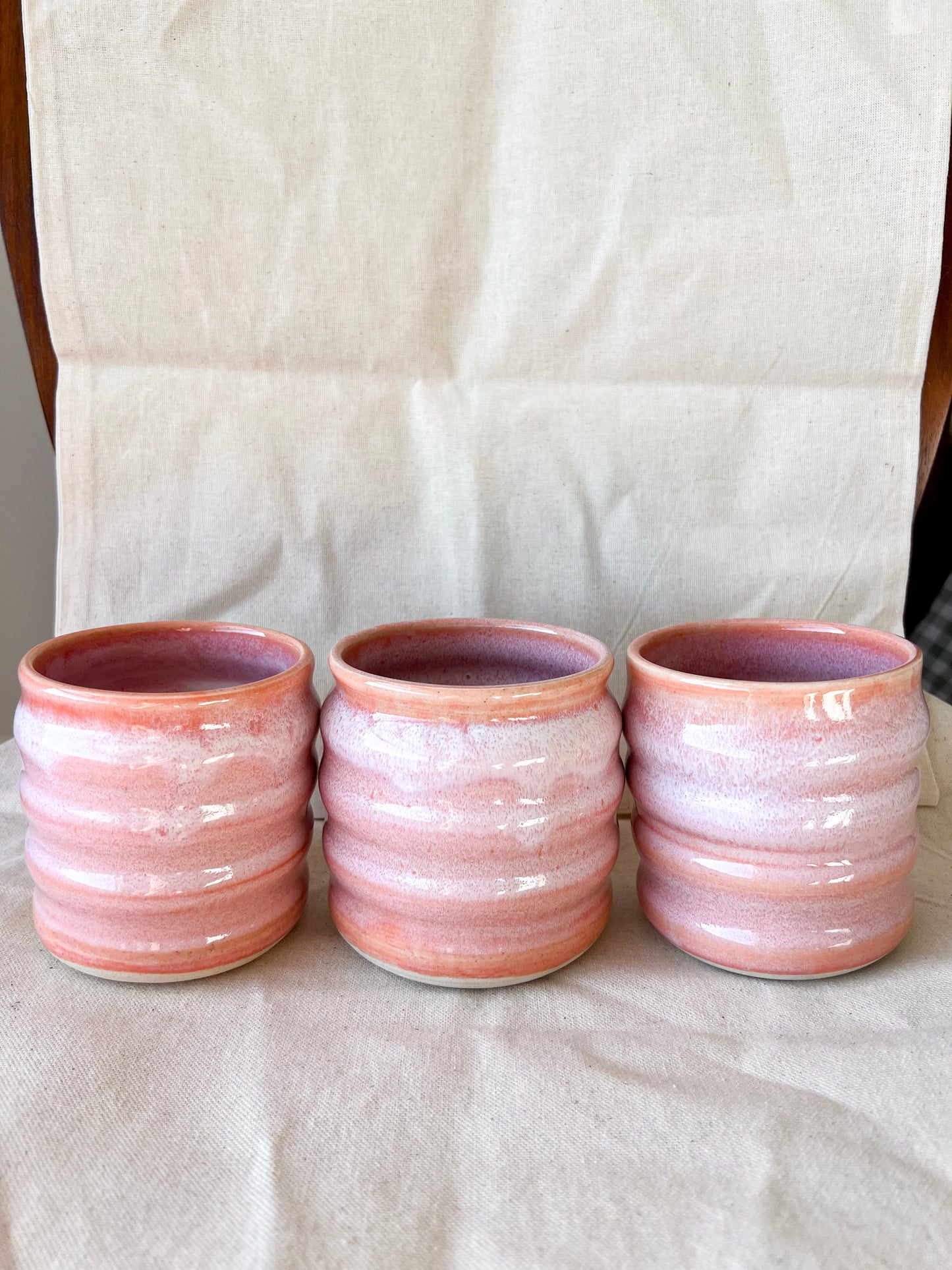 Blush Wavy Cup