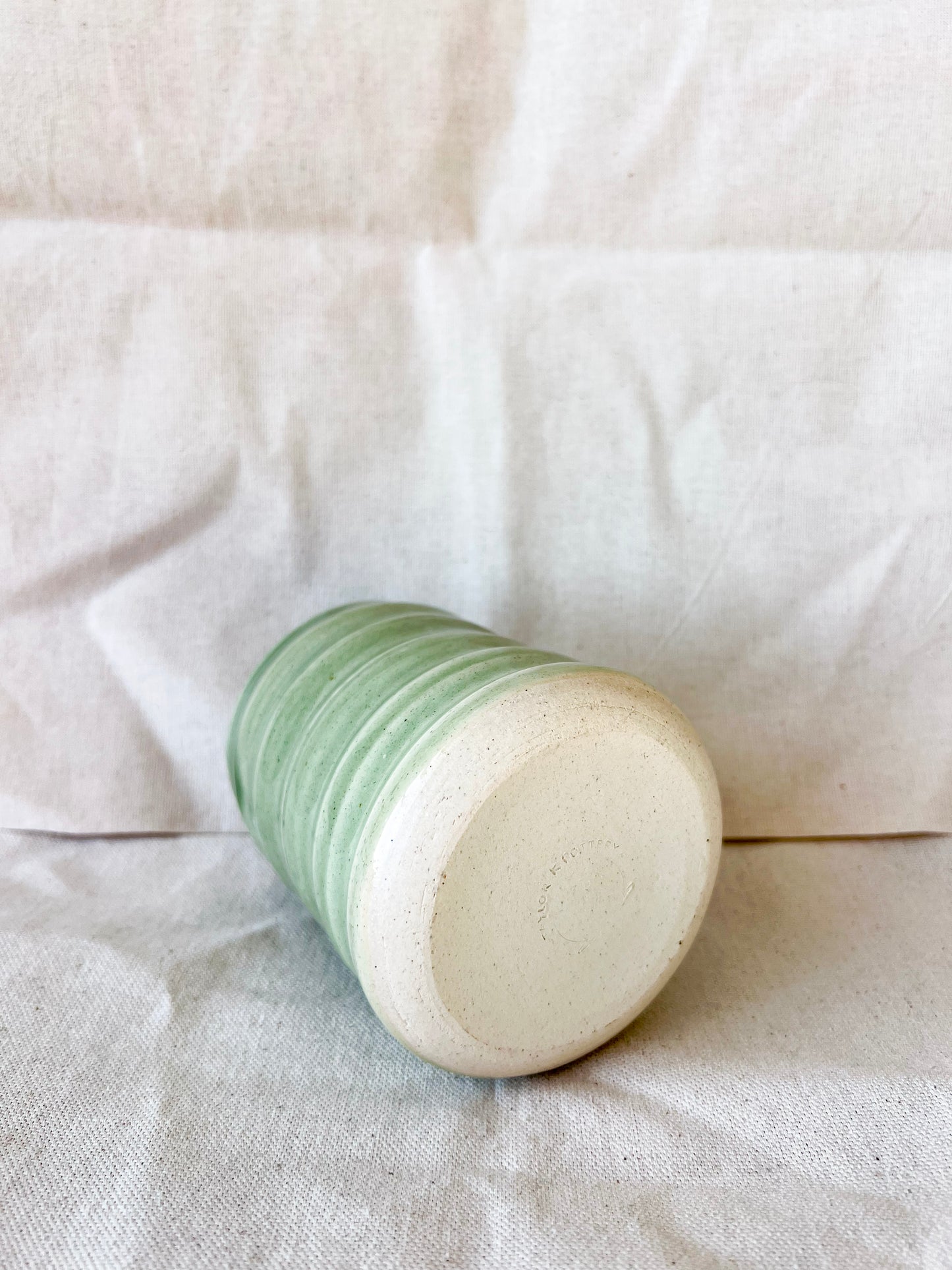 Jade Wavy Cup