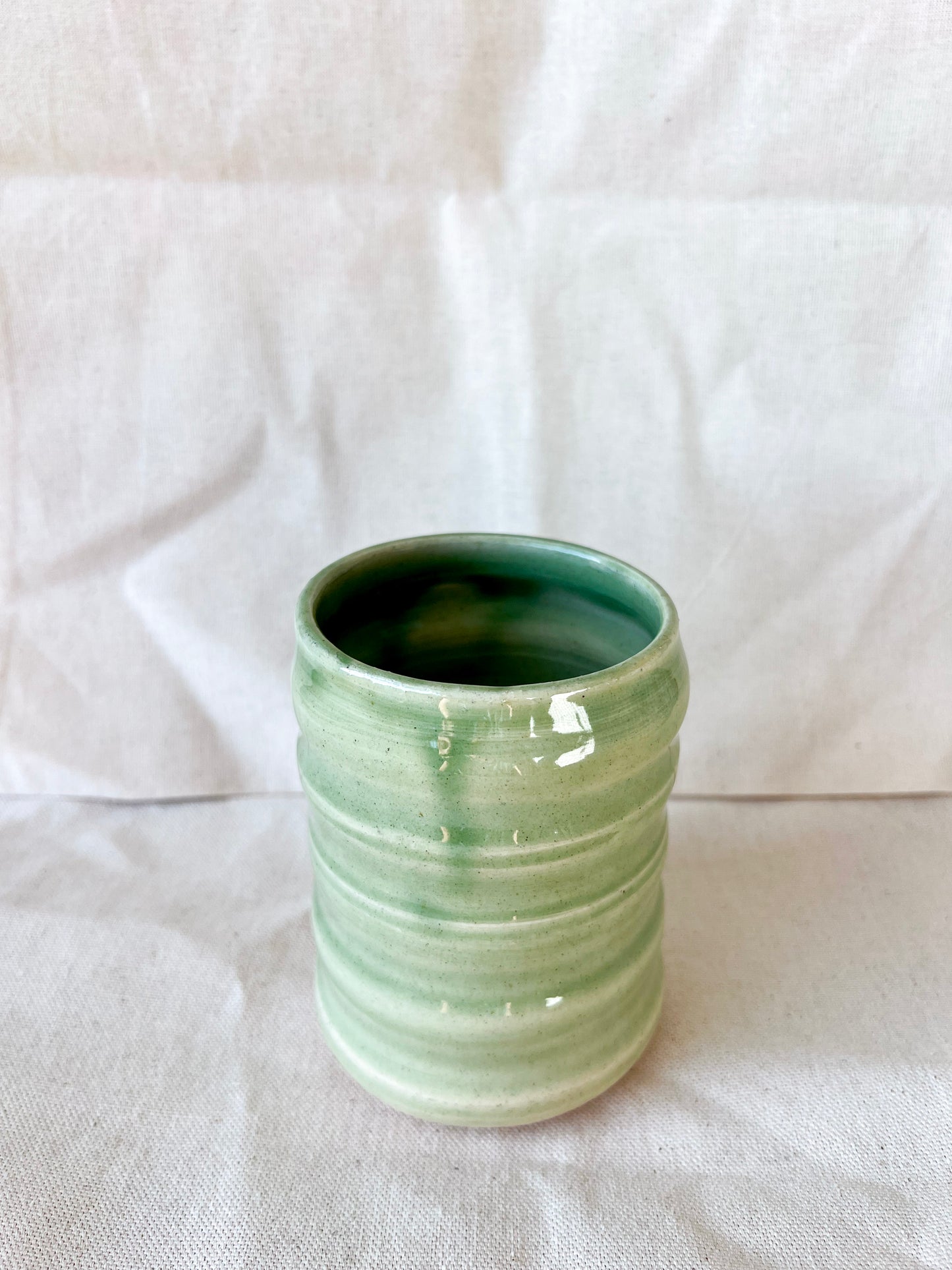 Jade Wavy Cup