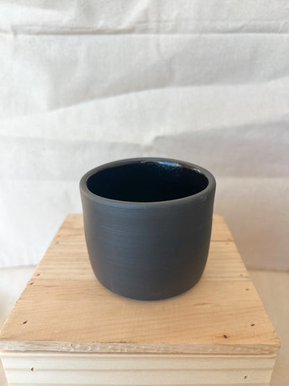 Obsidian Vase Mini #1
