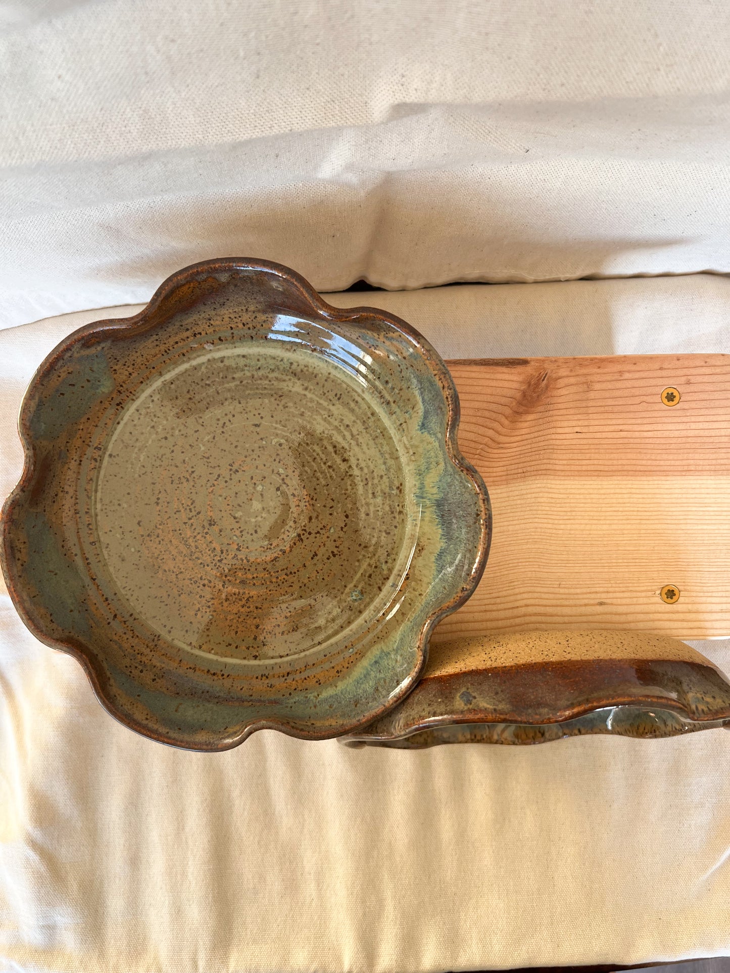 Sandy Beach Wavy Plate